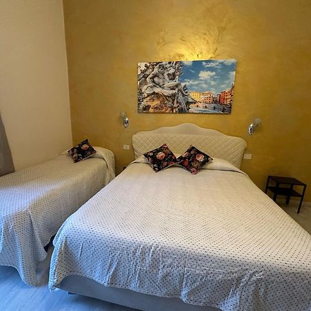 Marcelina Holidays Rooms 罗马 外观 照片